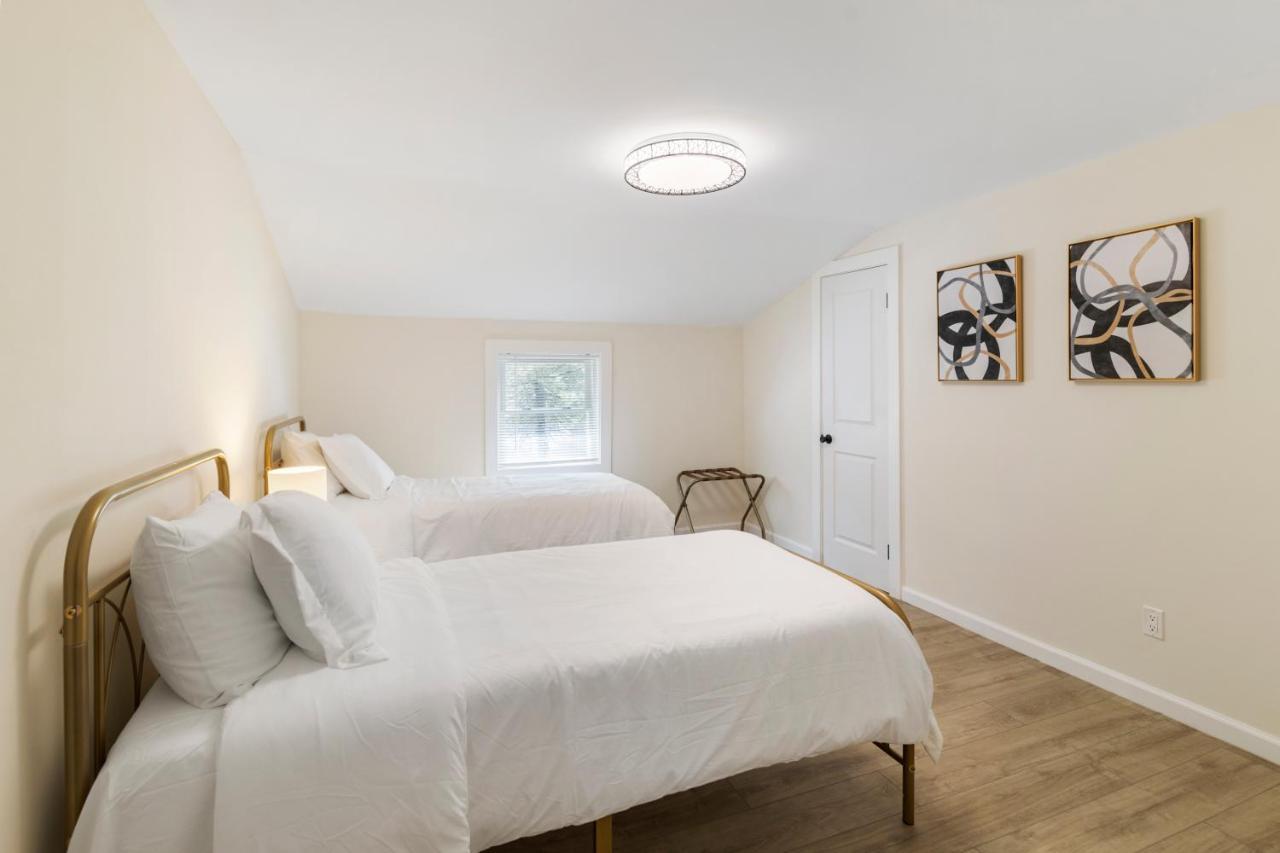 Fantastic Retreat 5Min From Village With Media Room, Ac And Sauna! Stowe Exterior photo