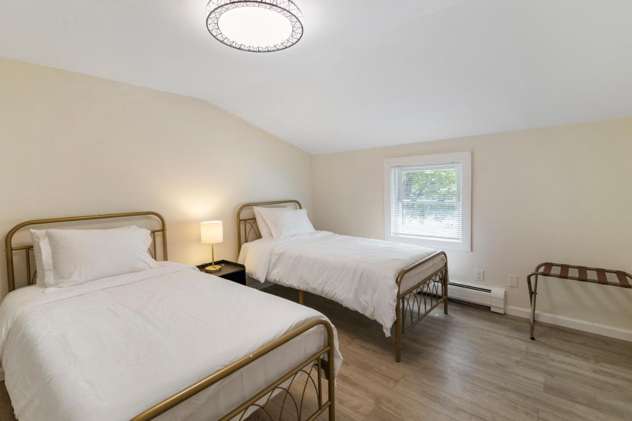 Fantastic Retreat 5Min From Village With Media Room, Ac And Sauna! Stowe Exterior photo