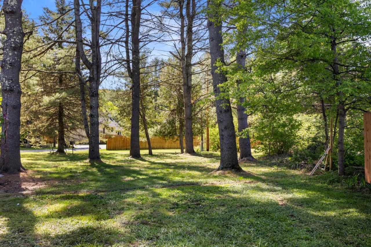 Fantastic Retreat 5Min From Village With Media Room, Ac And Sauna! Stowe Exterior photo