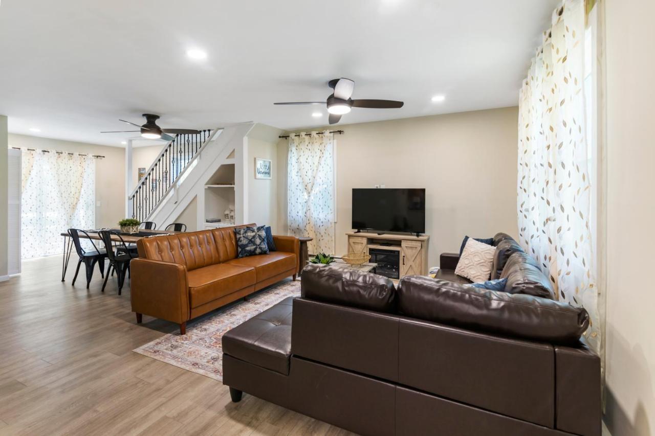 Fantastic Retreat 5Min From Village With Media Room, Ac And Sauna! Stowe Exterior photo